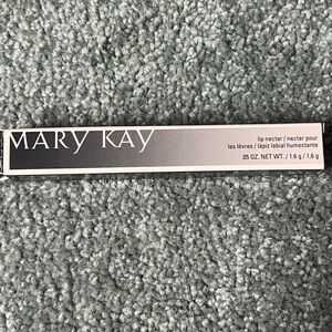 Mary Kay Passionfruit Lip Color